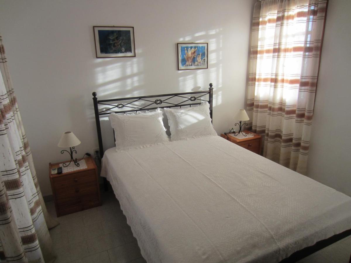 Katerina Apartments Triovasálos Екстериор снимка