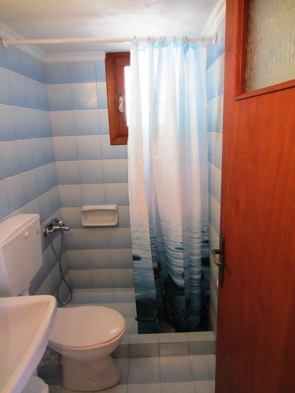 Katerina Apartments Triovasálos Екстериор снимка